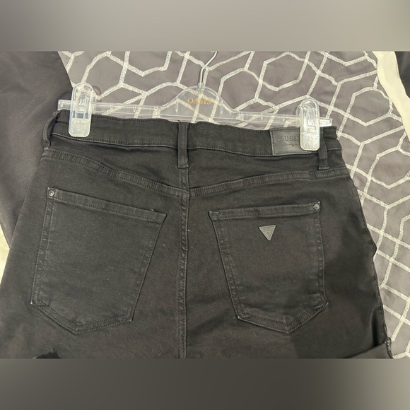 Guess shorts - Picture 3 of 3